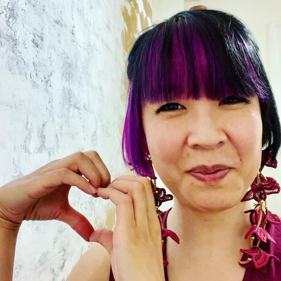 Meet Your Posher - Picture 1 of 1